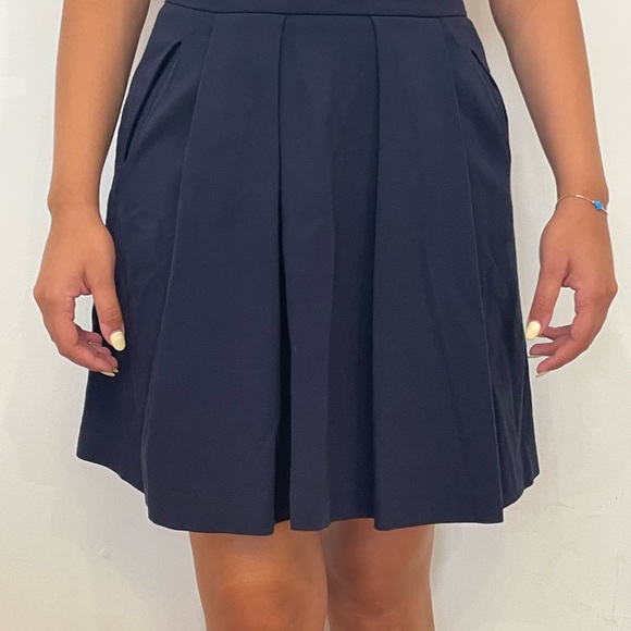 Lacoste navy mini skirt - Picture 2 of 10